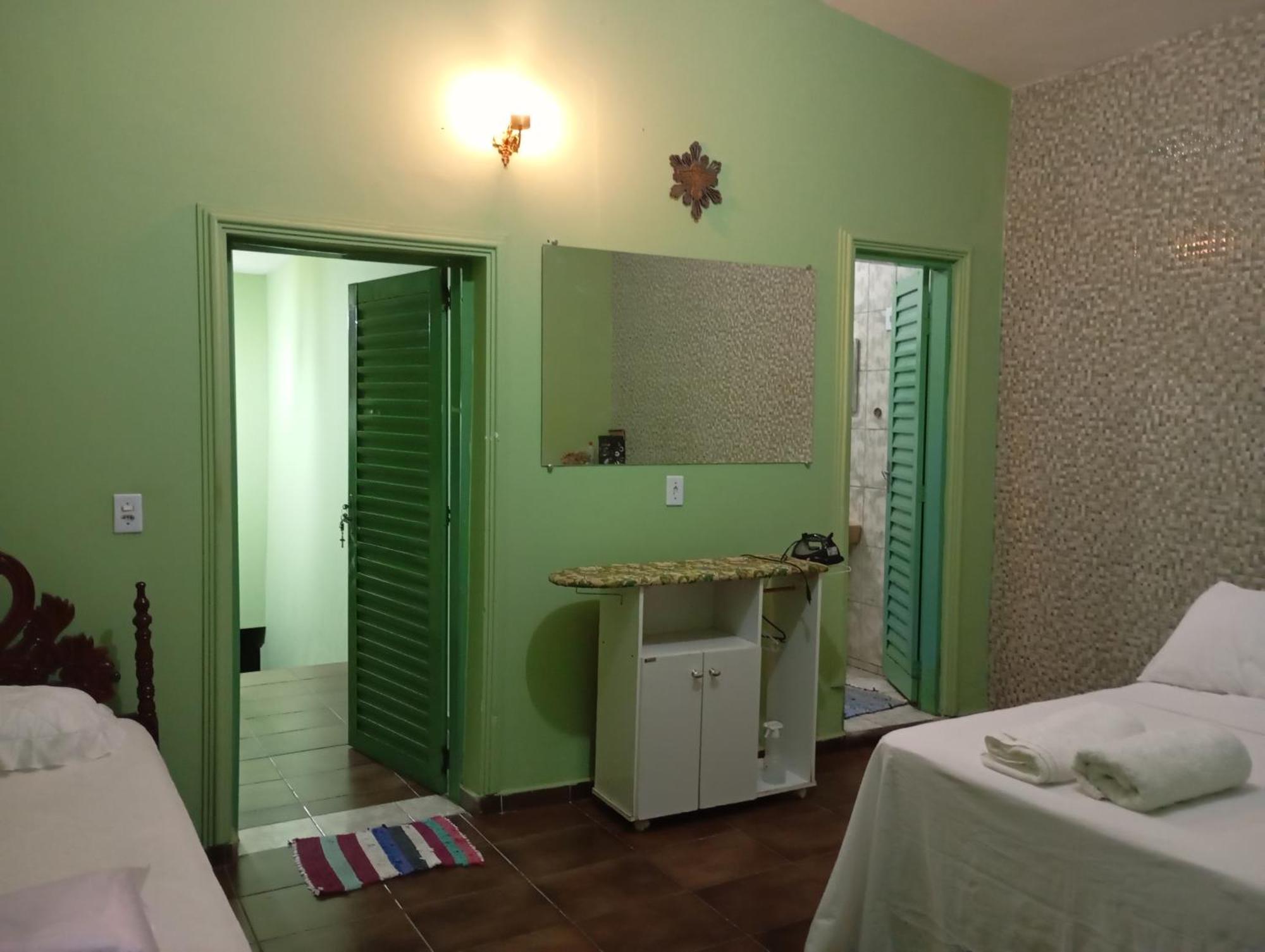 Hospedagem Casa Da Waldir, Quarto Suite 01 Goiás 外观 照片
