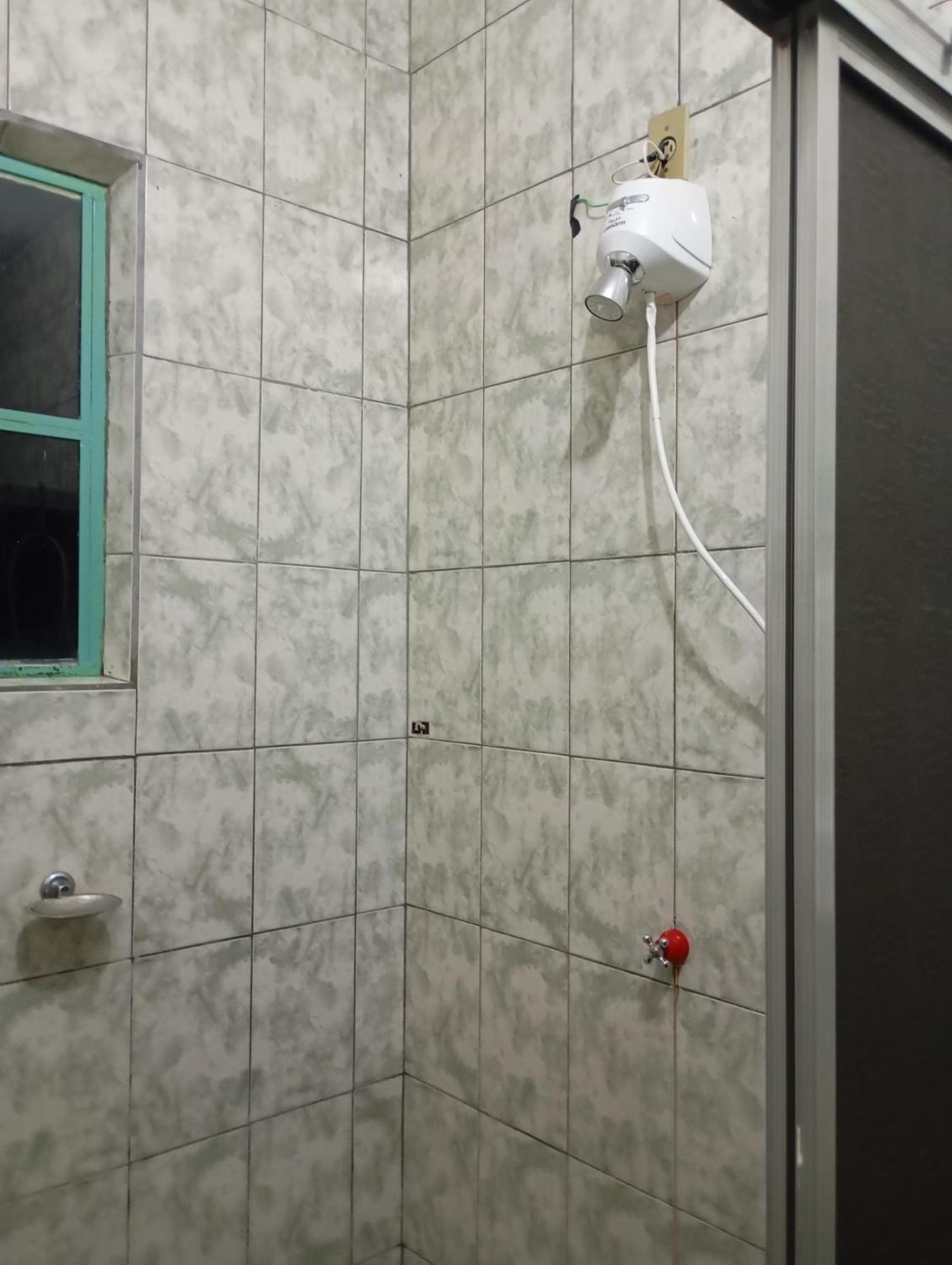 Hospedagem Casa Da Waldir, Quarto Suite 01 Goiás 外观 照片